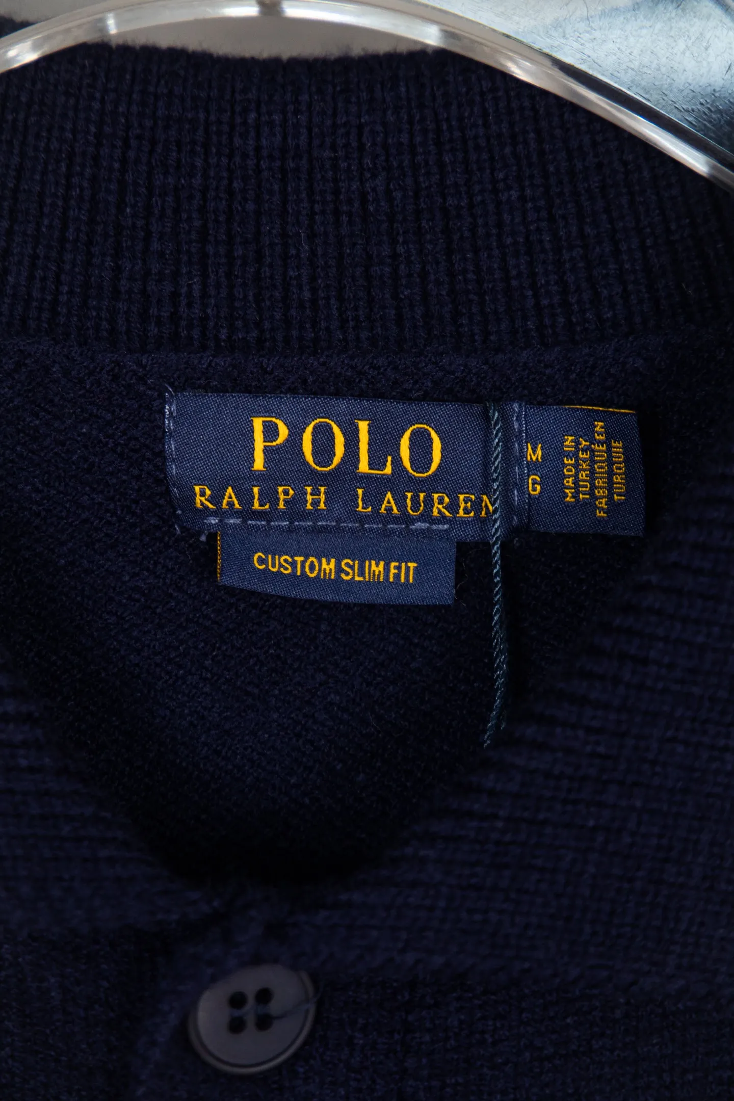 P240 2025 Ralph Lauren #ootddailywear #Autumn and winter sweater #Knitted sweater outfit #ralph lauren sweater #Can be worn by both men and women I finally waited until the Ralph men’s twist sweater half-button chest shirt was put on and it’s finally here! The hottest half-zip sweater! Limited editions every year, there won’t be many models in the store! Ralph Lauren men's half-button sweater has a really nice shape. It can be worn alone or as a coat. It can be worn outside or worn with a shirt~100% pure cotton. #Practical wear. Color, white, navy blue, khaki, gray, size S to Limited editions every year, there won’t be many models in the store! Ralph Lauren men's half-zip twist sweater [Fire R] has a really nice shape. It can be worn alone or as a jacket. It can be worn inside or outside, or it can be worn with a shirt inside ~ 100% pure cotton #Practical wear,, style number, 8023. Color, white, navy blue, khaki, gray, size S to XL